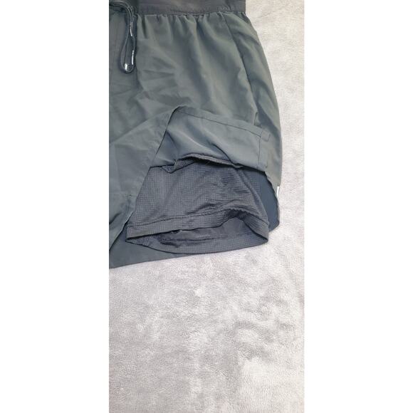NIKE Dri-FIT 5'' 2-in-1 Running Sz M Shorts CJ5467-010 Men’s Black C21-45 - Picture 3 of 10